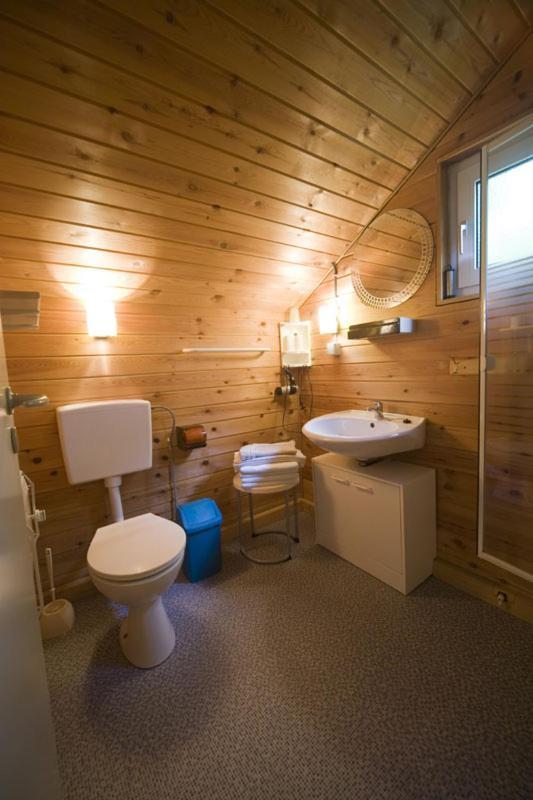 Waldidylle - Bungalows An Der Talsperre Kriebstein Room photo